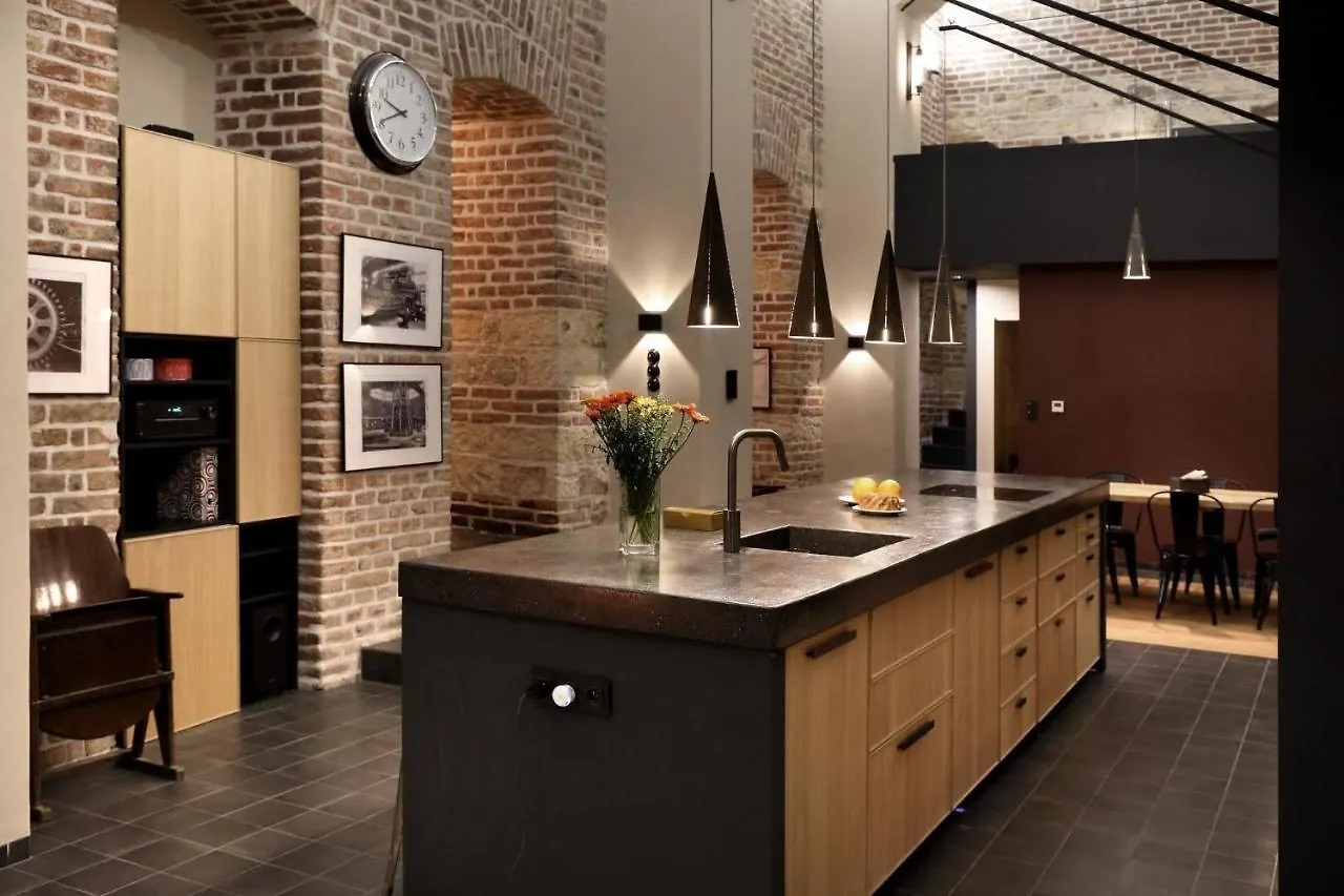 American Loft In The Heart Of Prague Apartment