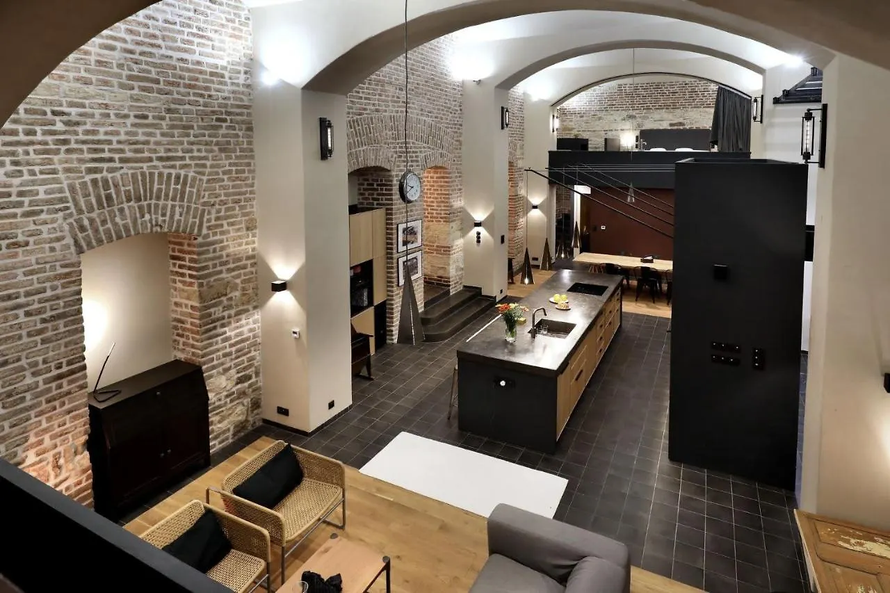 American Loft In The Heart Of Prague
